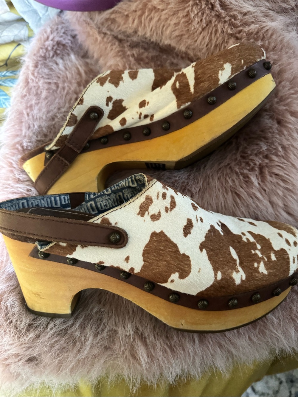 dingo Brown and White Cowhide Clogs